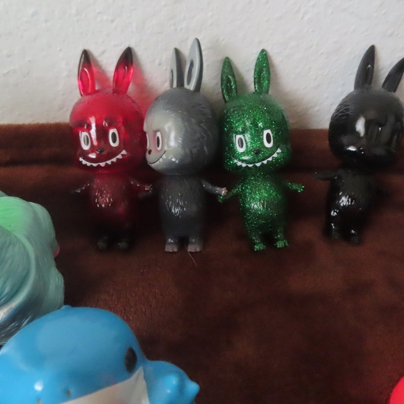 HOW2WORK x Kasing Lung The Little Monsters POP MART Chris ryniak lot of 30 - Picture 2 of 4